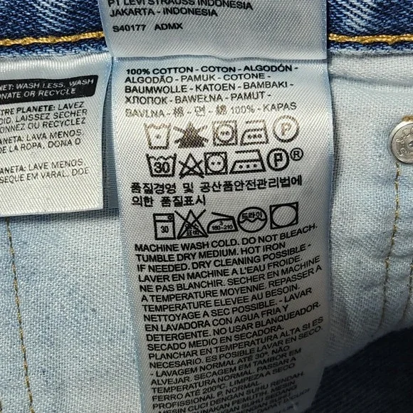 Levis 550 Relaxed Fit Tapered Leg Light Wash Blue Denim Jeans Mens 44x27 - Picture 5 of 8